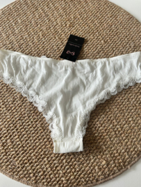 Hunkemöller Lola Brasilian Snow White XL