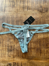 Hunkemöller Irina String Lead L