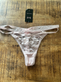 Hunkemöller Kia String Burnished Lilac L