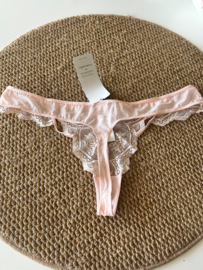 Hunkemöller Yakira String Pink Dogwood XL