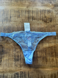 Hunkemöller Sully String Hydrangea XL