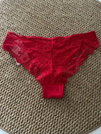 Hunkemöller Invisible Lace Back Brasilian Tango Red S