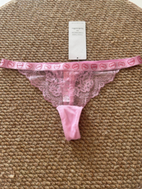 Hunkemöller Kiss String Pastel Lavender M