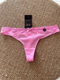 Hunkemöller Lola String Cyclamen M