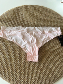 Hunkemöller Marion Brasilian Pale Lilac XL