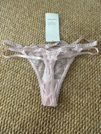 Hunkemöller Kia String Burnished Lilac S