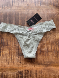 Hunkemöller Madison String Desert Sage M