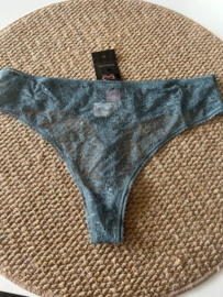Hunkemöller Lyla Allover Lace String Stormy Weather XL