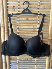 Hunkemöller Angie pd BH Black 85A