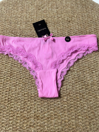 Hunkemöller Lola Brasilian Cyclamen S