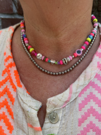 AVL Bohemian Ketting