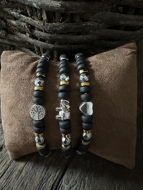 AVL Black Luxury