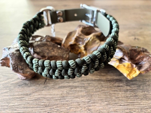 DARK GREEN/LIGHT-DARK GREEN