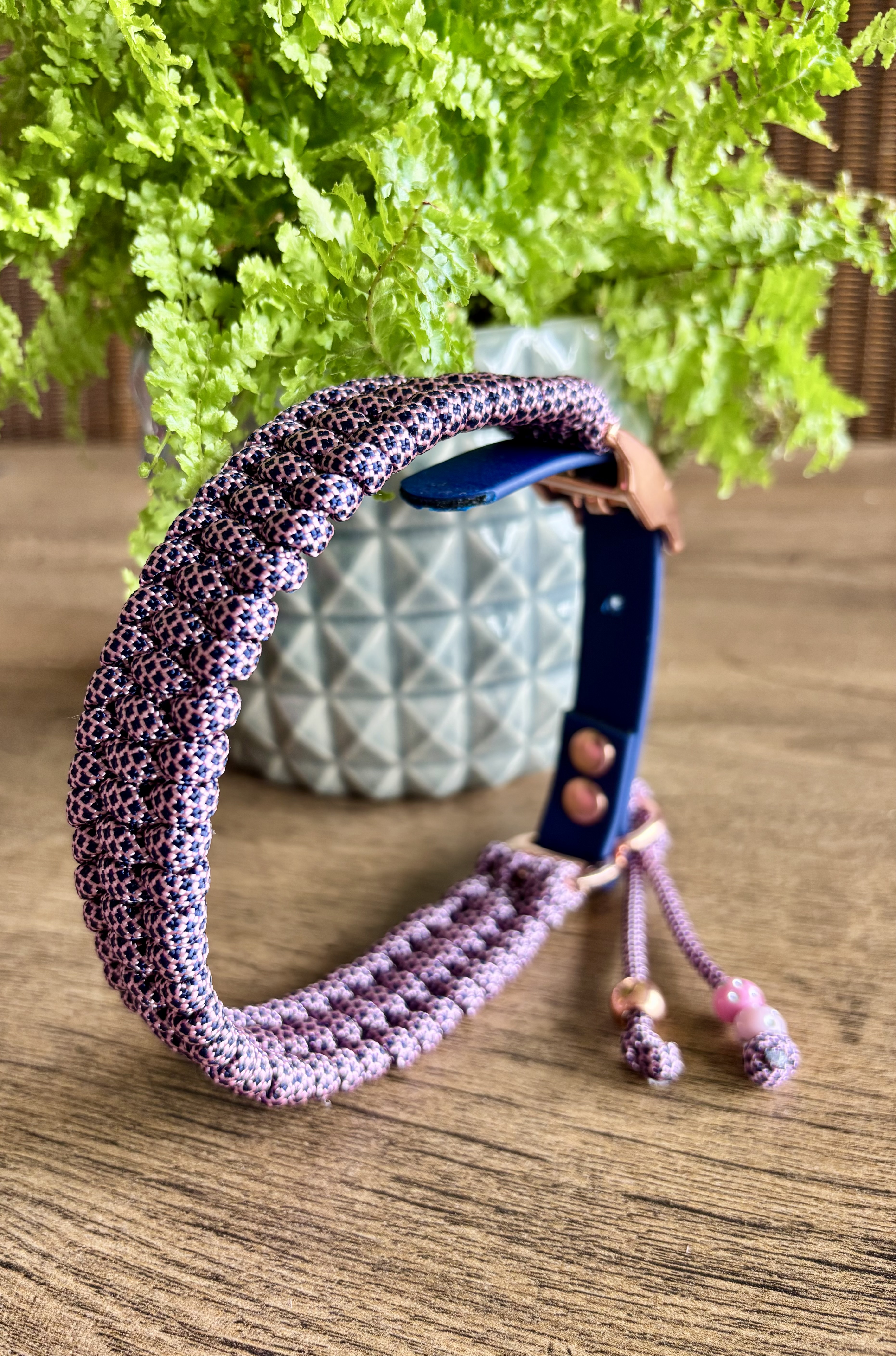 NAVY-ROZE