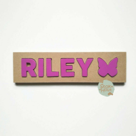 Naampuzzel 0-5 letters. Bijv. 'Riley - paars'