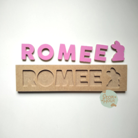 Naampuzzel 0-5 letters. Bijv. 'Romee - princess roze'