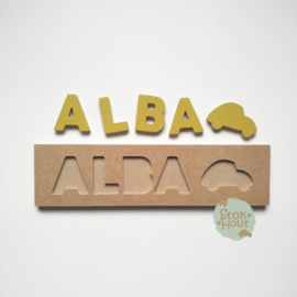 Naampuzzel 0-5 letters. Bijv. 'Alba - retro geel'