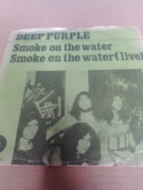 Deep Purple-Smoke on the Water