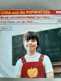 Cora Und Die Popspatzen – Wie Wärs Mit Schulfreiem Montag? / Eine Reise Um Die Welt