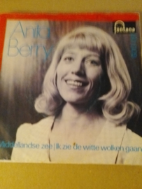 Anita Berry - Middellandse zee