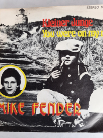 Mike Fender-Kleiner Junge