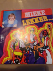 Mieke - De sneeuwpop