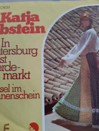 Katja Ebstein-In Petersburg ist Pferdemarkt