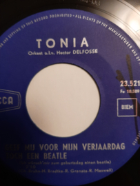 Tonia- Geef mij voor mijn verjaardag toch een Beatle