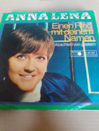 Anna Lena-Einen Ring mit deinem Namen