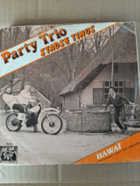 Party Trio- Stadse tinus