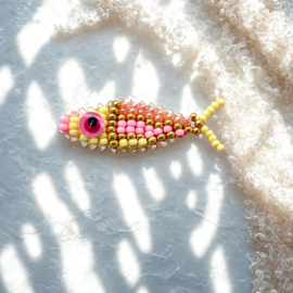 DIY pakket kralenvisje Soft colors, c.a. 10 verschillende visjes