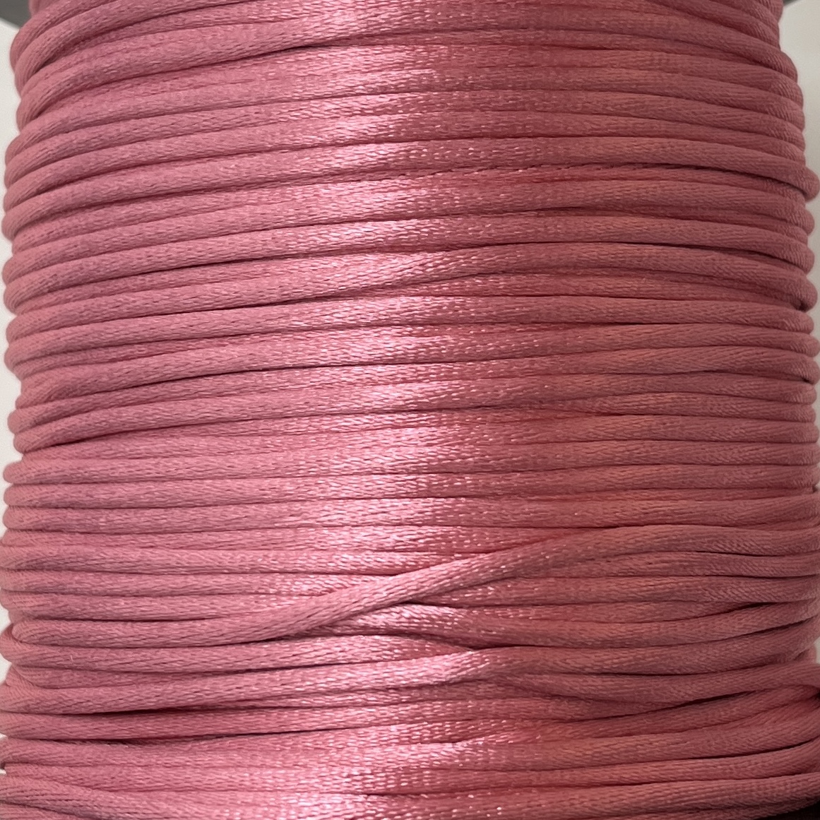 Satijn koord 2mm Rose, 1 meter