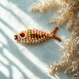 DIY pakket kralenvisje Tea rose-Persimmon, c.a. 13 verschillende visjes