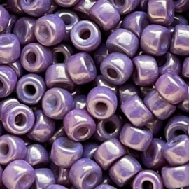 Matubo Seed Bead 6/0 Luster - Metallic Amethyst Chalk, 10 gram