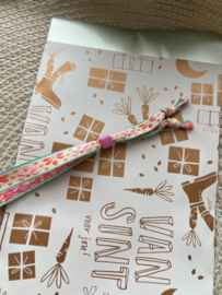 Set 3 armbandjes Beige bloem