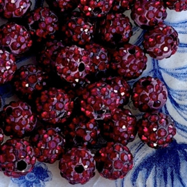 Rhinestone - strass kralen rond 8mm Dark Siam, 1 stuk