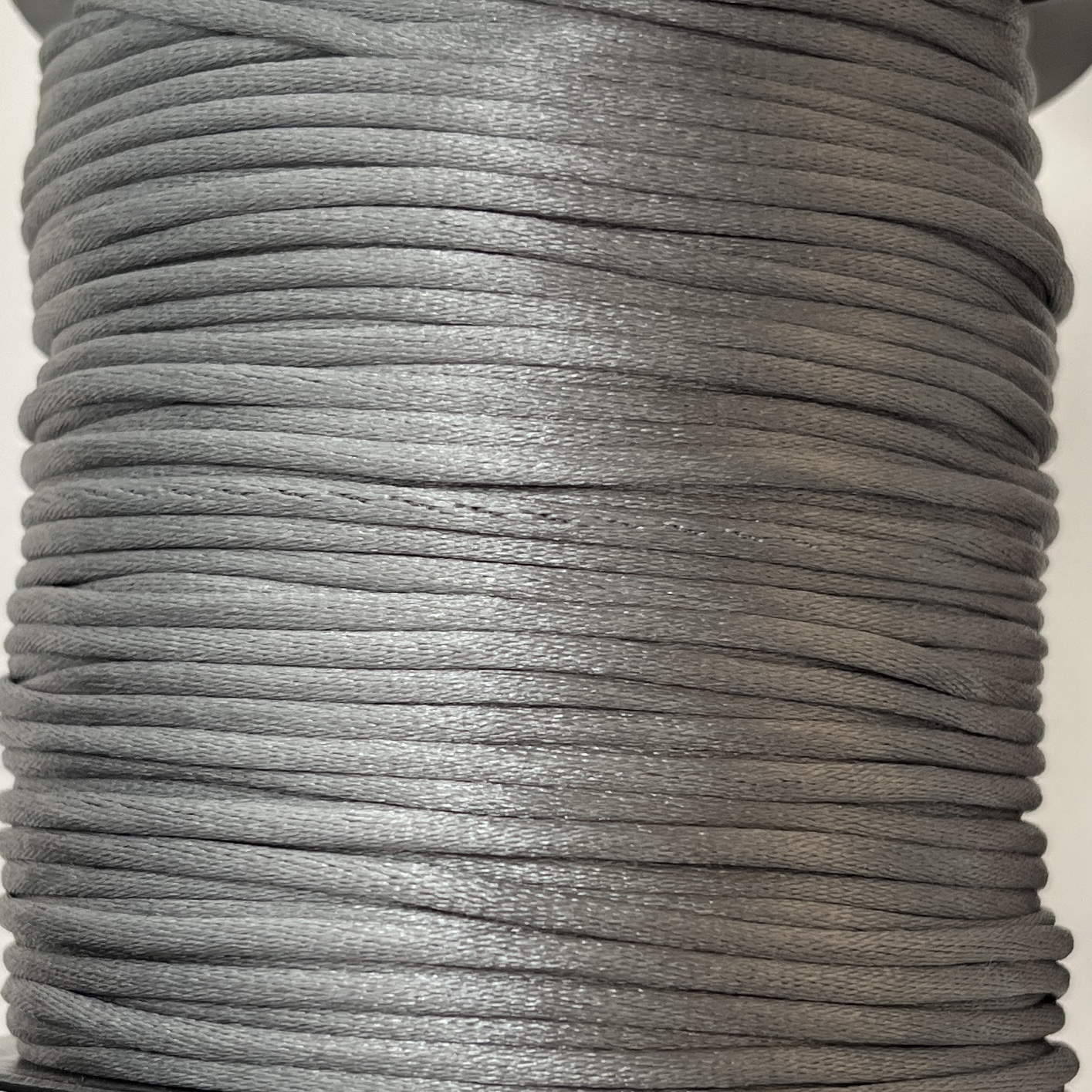 Satijn koord 2mm Grey green, 1 meter