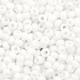 Miyuki 8/0 Opaque White, 10 gram