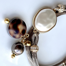 Tussenstuk 25mm Nacre look recht, 1 stuk