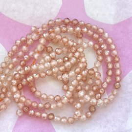 Natuursteen facet geslepen 4mm Champagne Rose, 4 stuks