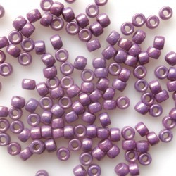 Matubo Seed Bead 6/0 Luster - Metallic Amethyst Chalk, 10 gram
