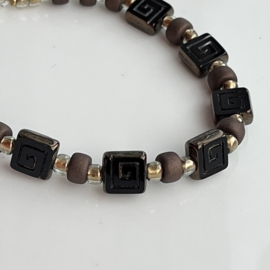 Black-Bronze armband