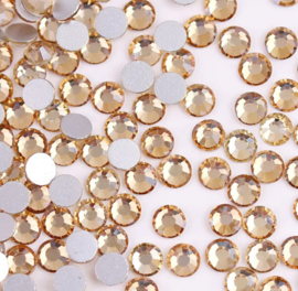 Rhinestone 7mm Champagne Gold, 1 stuk