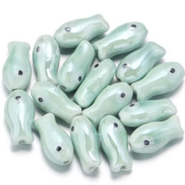 Soft green Fish 19x10mm, per stuk