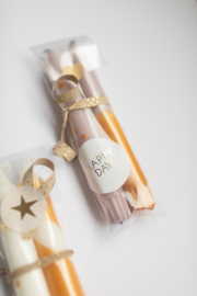 Set van 2 feestelijke kaarsen - goud/lila