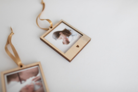 Fotoframe hanger van hout