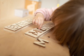 Houten puzzel met eigen naam