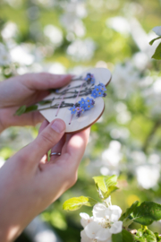 Houten bloemenhouder met draden - Klein