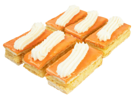 Oranje Tompouce 4 stuks.