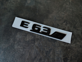 Embleem "E63s" Mercedes - Benz / E63s/ AMG /NIEUW! / Black